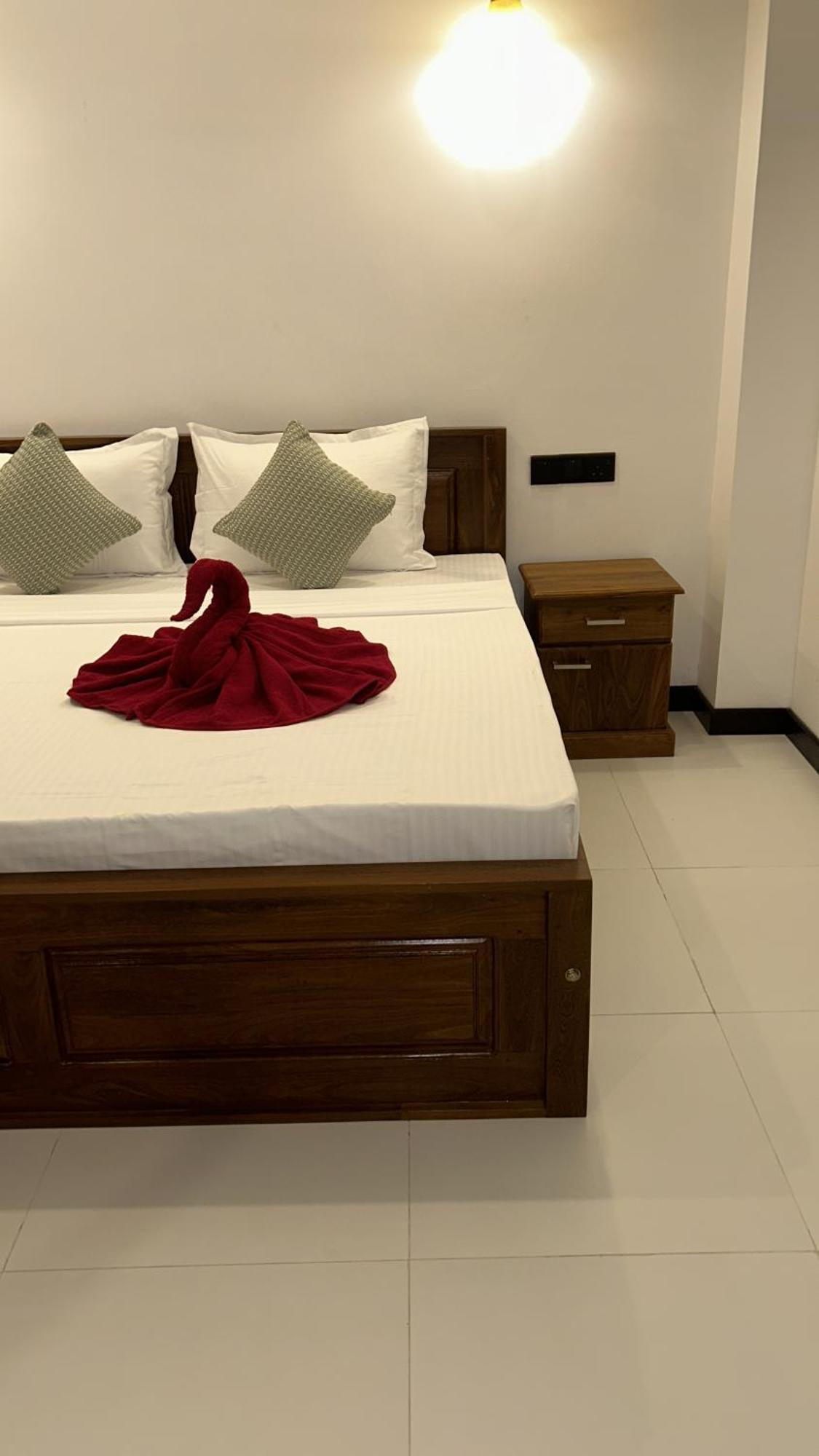 Yelisha'S Place Weligama Bagian luar foto