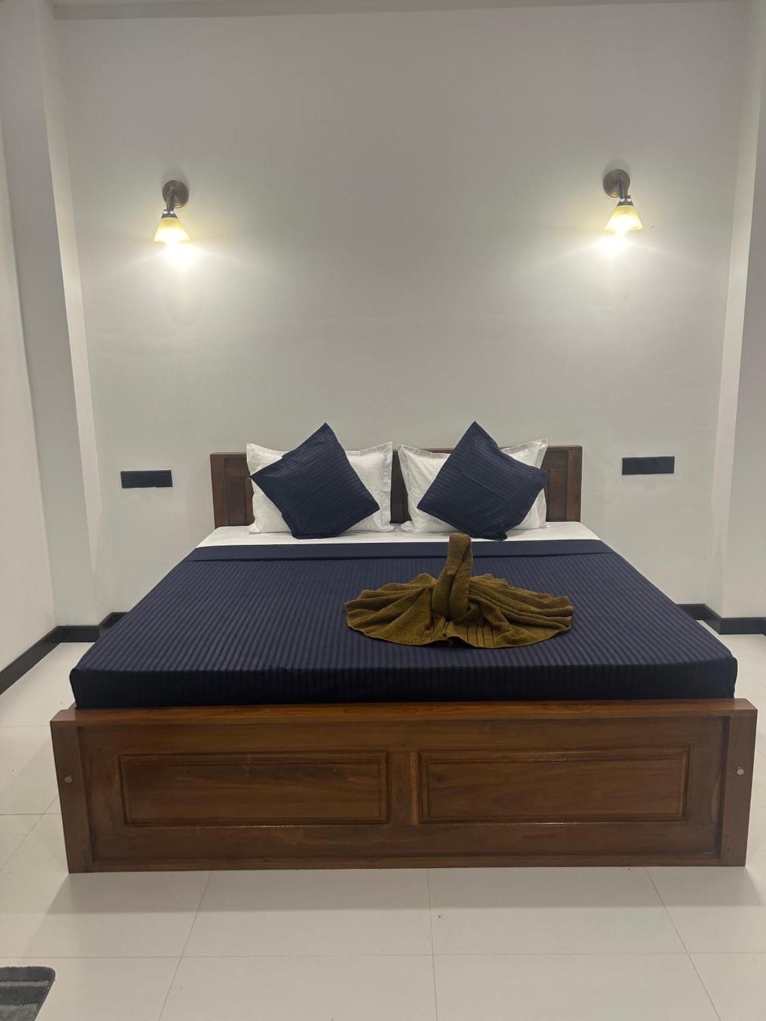 Yelisha'S Place Weligama Bagian luar foto