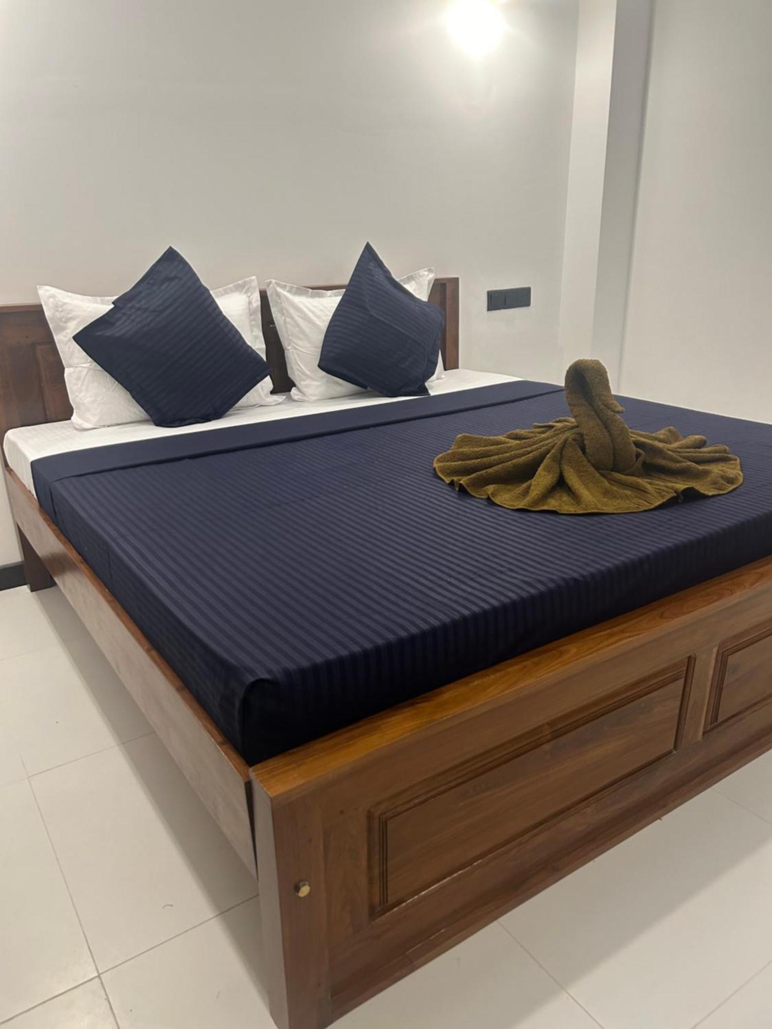 Yelisha'S Place Weligama Bagian luar foto
