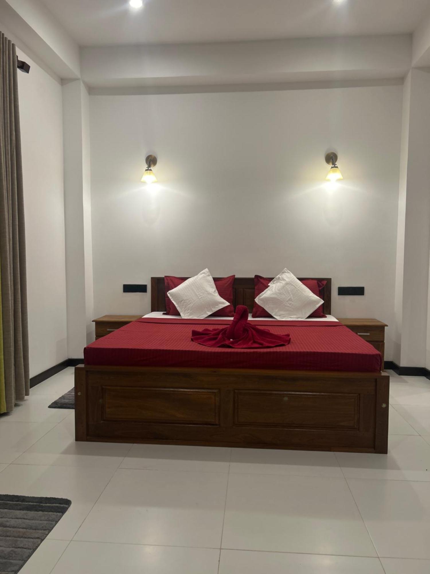 Yelisha'S Place Weligama Bagian luar foto