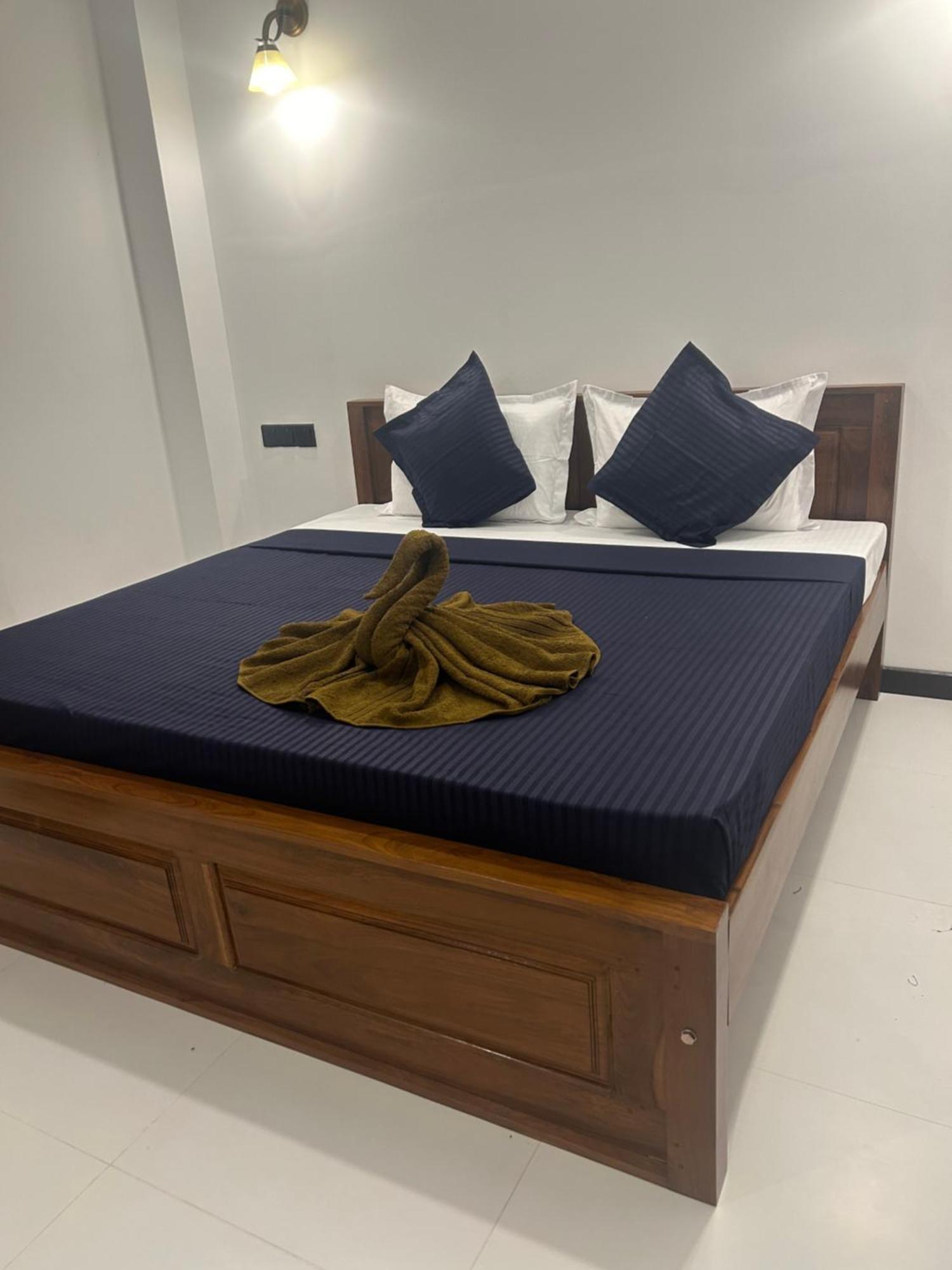 Yelisha'S Place Weligama Bagian luar foto